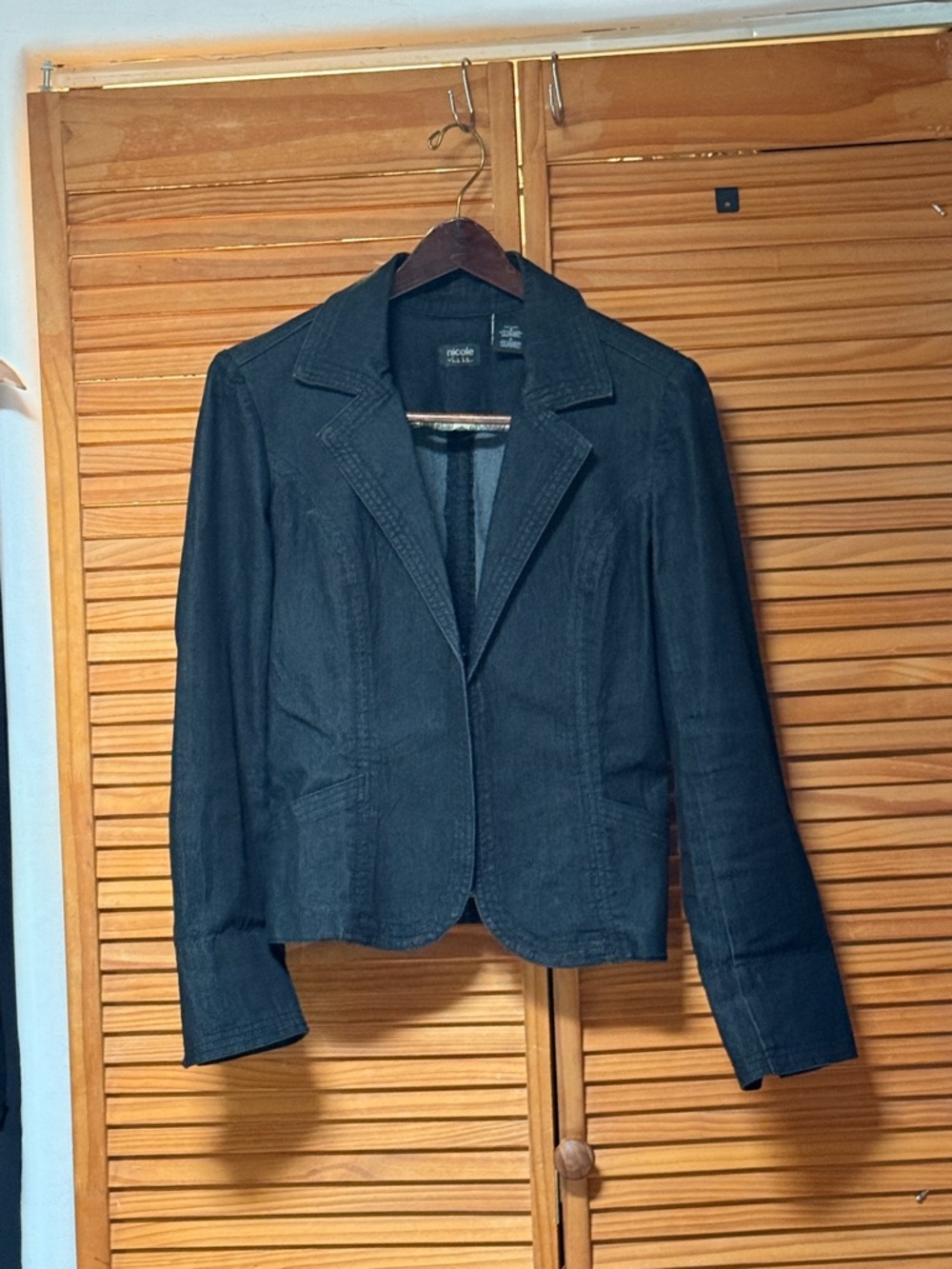 Nicole Miller Black Stretchy Denim Tailored Blazer